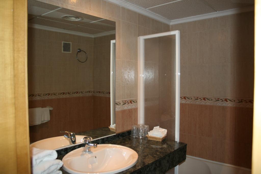 Hotel Austria 76 Puerto de Sagunto Room photo